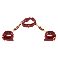 Set Zgardă și Cătușe D-Ring Deluxe Roșu