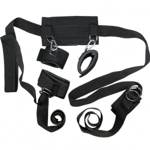 Bad Kitty Bondage Set Negru pe Denysa.ro