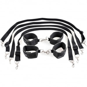 Set Cuff And Tether Negru Set Cuff And Tether Negru pe Denysa.ro