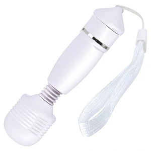 Stimulator Intim Candy Pie Chipper Alb Compact Soft Touch pe Denysa.ro