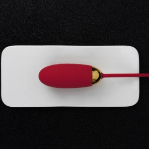 Vibrator Ou Svakom Ella Roșu
