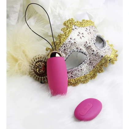 Svakom Elva Remote Control Vibrating Egg Roz